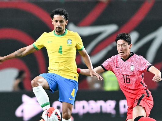 日本には1-0辛勝、韓国には5発大勝。ブラジル代表DFによる“日韓比較”「韓国よりも日本が…」