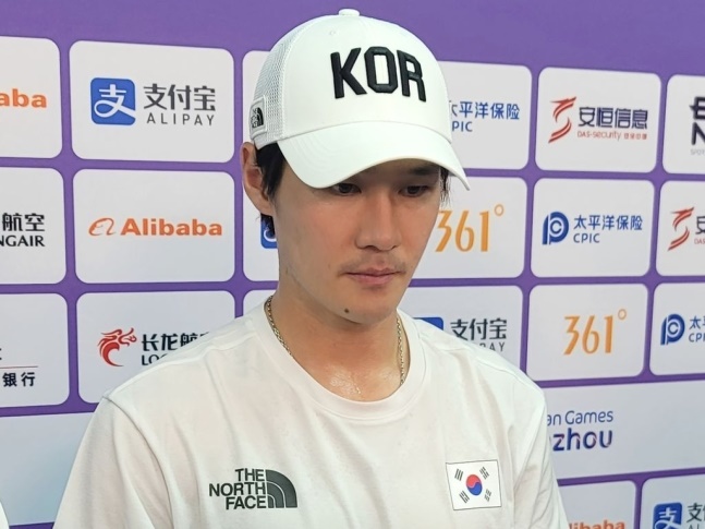 握手拒否に道具破壊…“愚行”連発の韓国人選手が謝罪「とても興奮していた。不必要な行動だった」