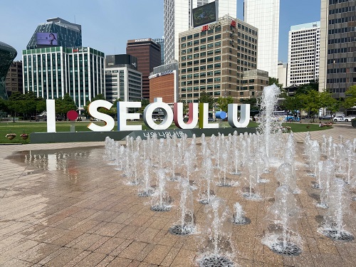 ソウル市のスローガン「I SEOUL U」