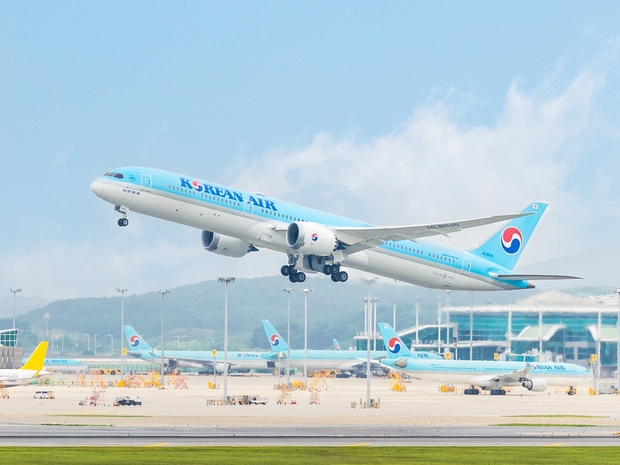 乗客を航空機に搭乗させたまま4時間以上も再離陸準備をした大韓航空、過料2500万ウォン