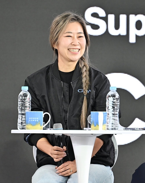 マギー・カン監督