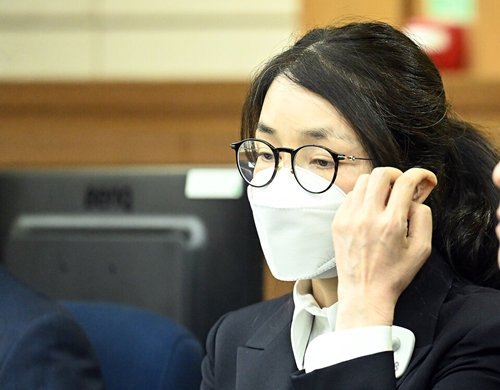 キム・ゴンヒ氏