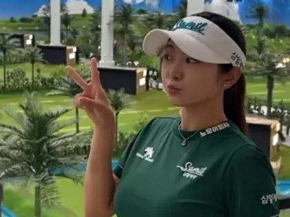 童顔グラマラスの美女ゴルファーの近況に「女優よりも可愛い」の声