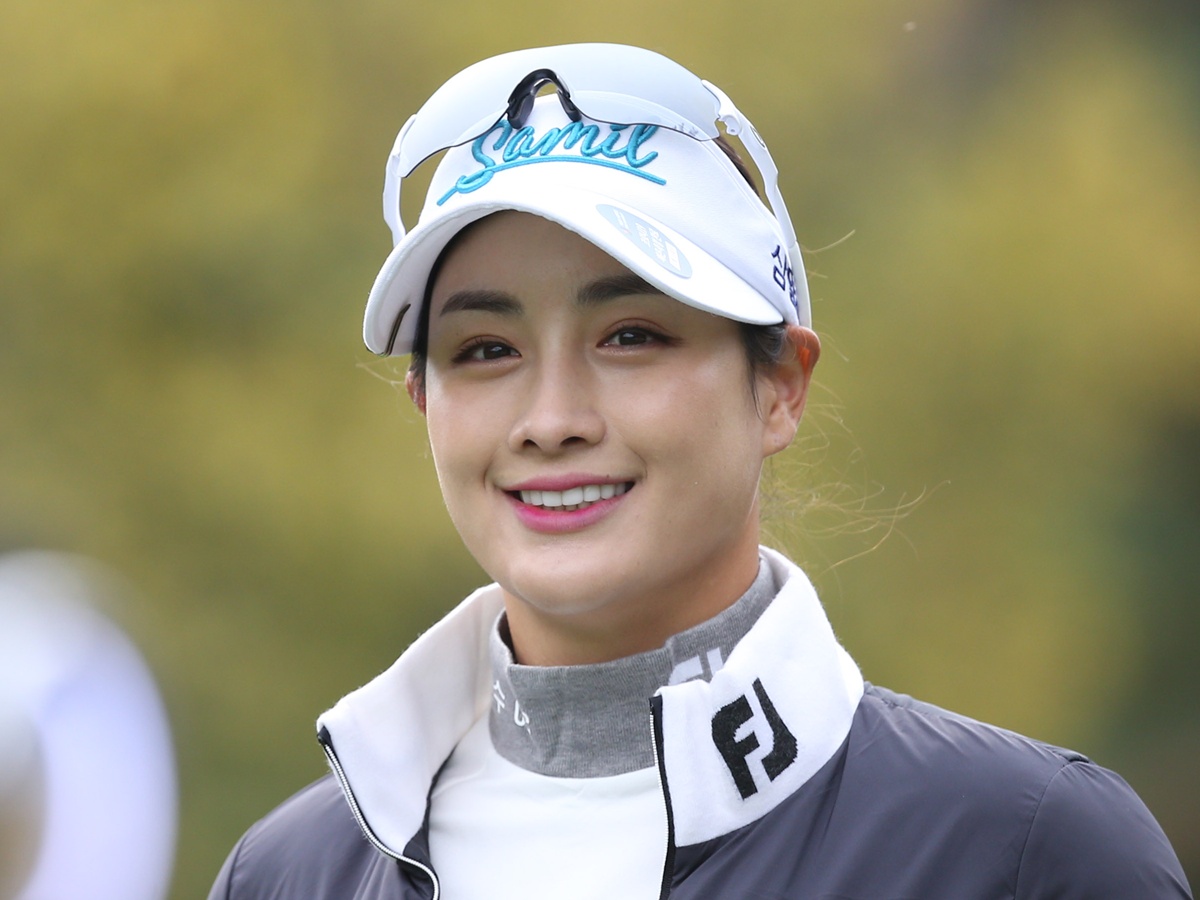 実は愛車がスゴい「韓国で最も美しい美女ゴルファー」パク・キョル