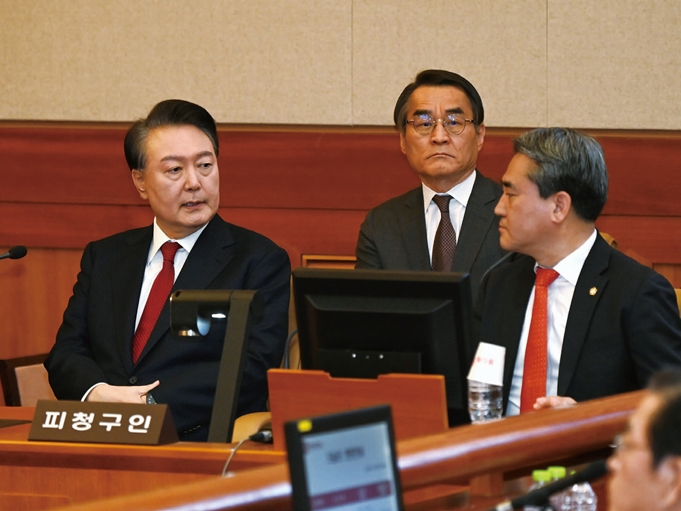 国民の4割が「信頼しない」と答えた韓国憲法裁判所…手続きの正当性と“政治的な偏り”を指摘され揺らぐ