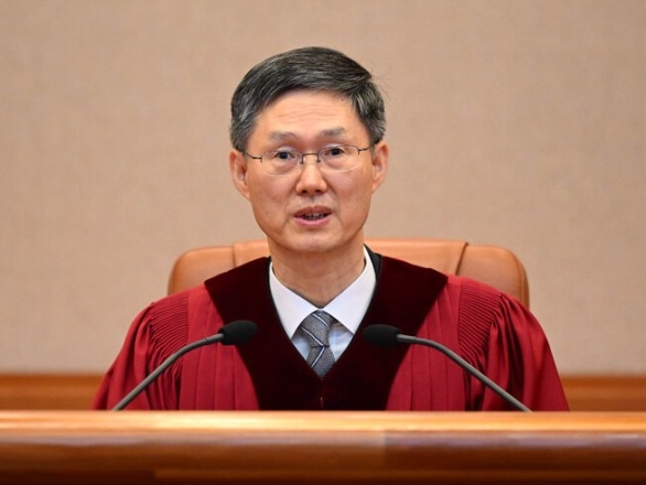尹大統領の罷免を言い渡した“あの人”が大学院教授に!? 韓国唯一の公立ロースクールが招聘を検討