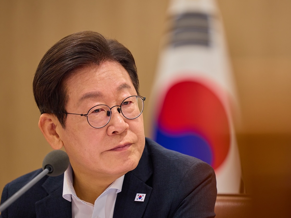 支持率が急落している李在明大統領　民心は真っ二つに割れたまま、早くも“単独統治”が困難に