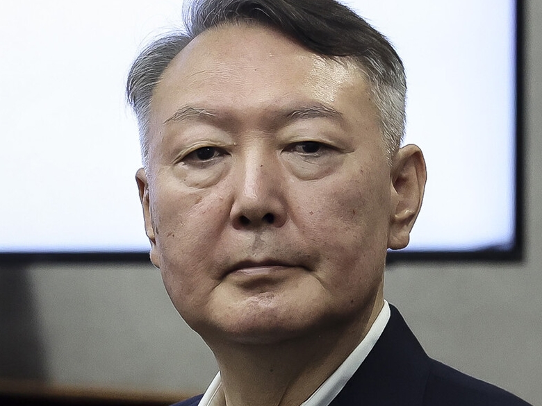 尹前大統領“弾劾反対”書き込み自動化→ネット掲示板にプログラム流布の30代男性が検挙…利用男女58人も送検