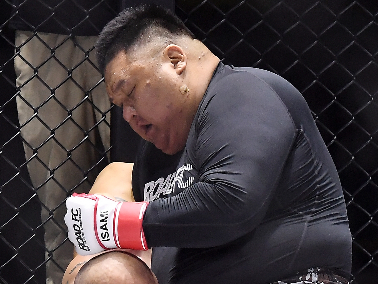 4500万円超の金密輸試み日本で逮捕された韓国の「ヤクザ格闘家」が釈放…“絶縁宣言”のユーチューバーが平手打ち