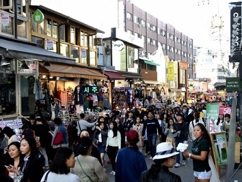 韓国の「日本旅行ボイコット」で炎上と称賛が交差。“不買運動”の実態調査は？